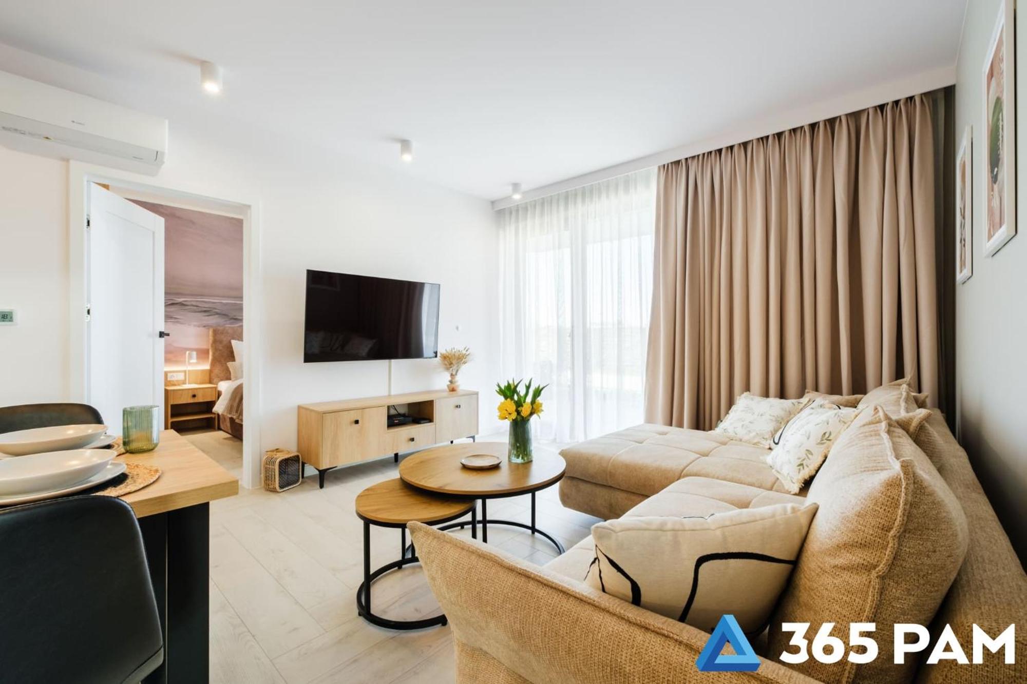 Tukan W Sarbinove Z Garazem - 365pam Apartamento *